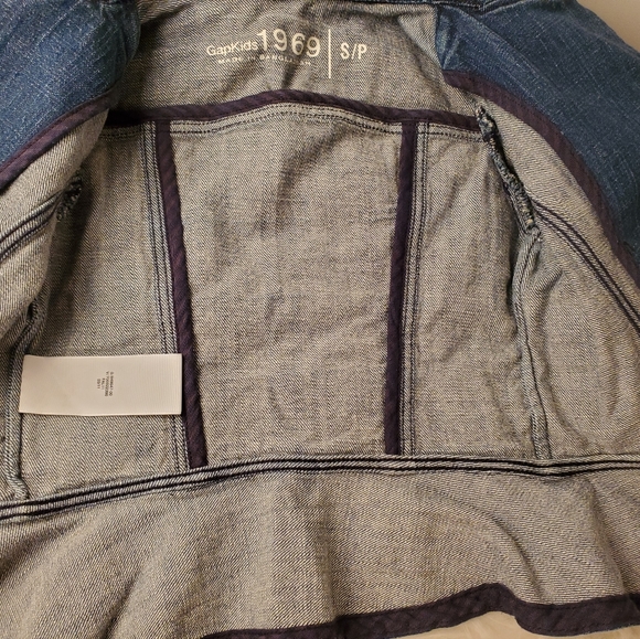 Girls gap denim jacket - Picture 4 of 5